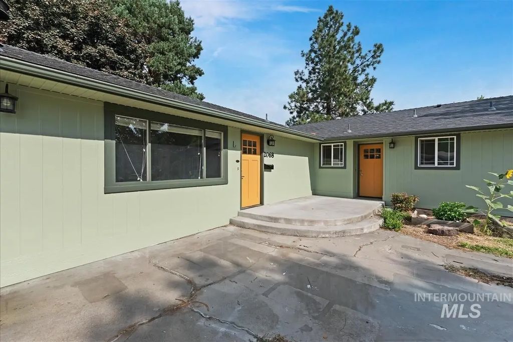 2068 S Crystal Way, Boise