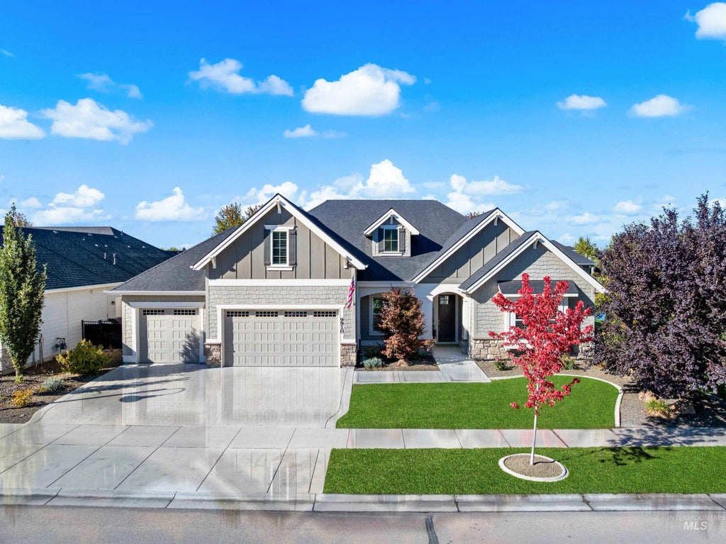 9910 W Hercules Dr, Star