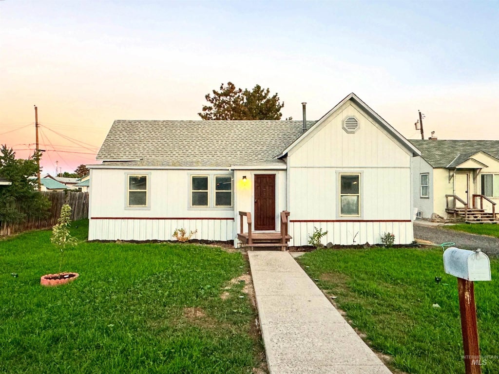 225 Oregon St, Gooding