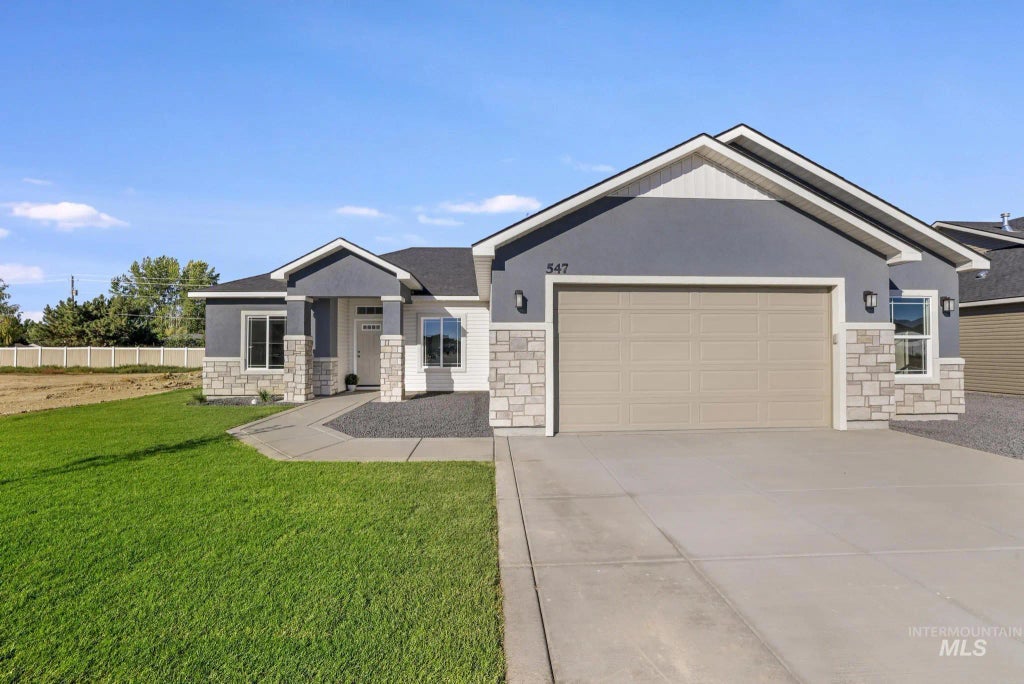 547 Eclipse Dr., Twin Falls
