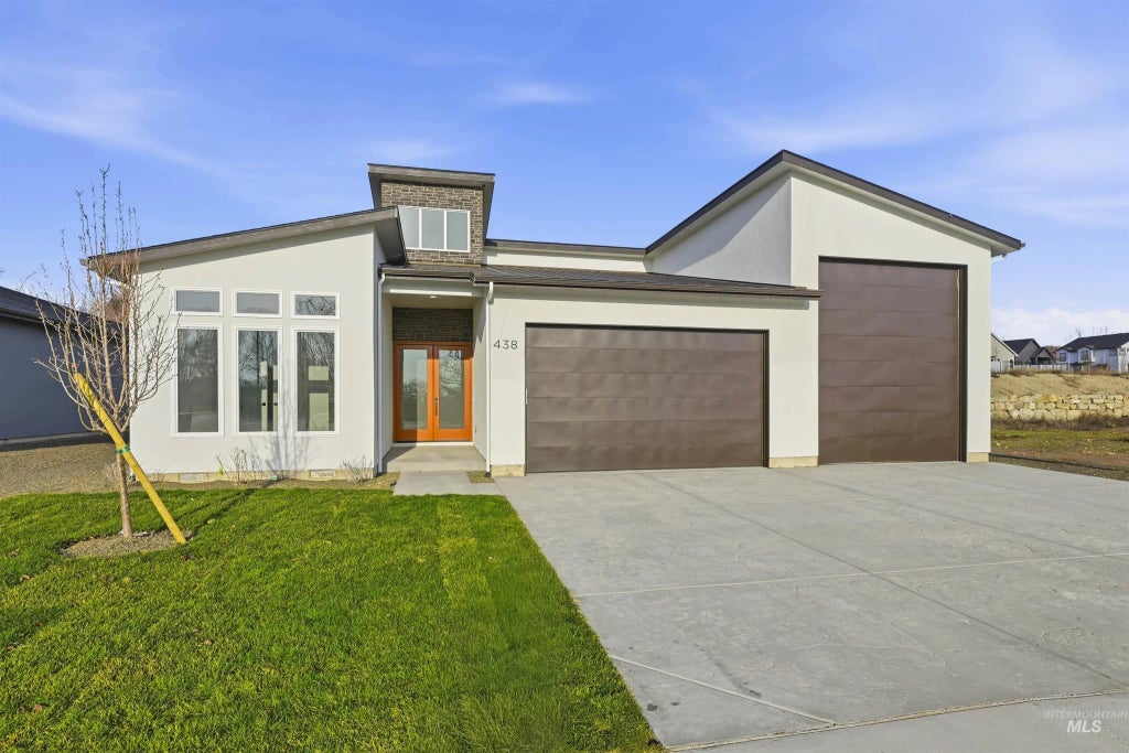 438 W Millstone St, Middleton