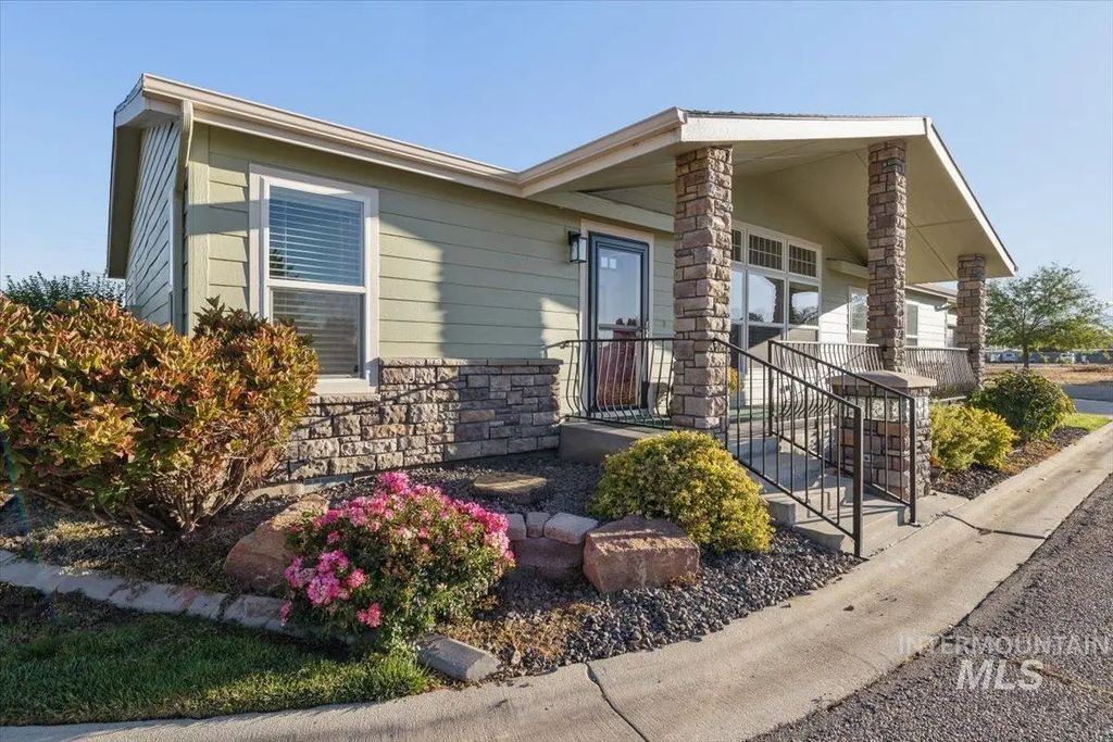 421 S Curtis Rd #509, Boise