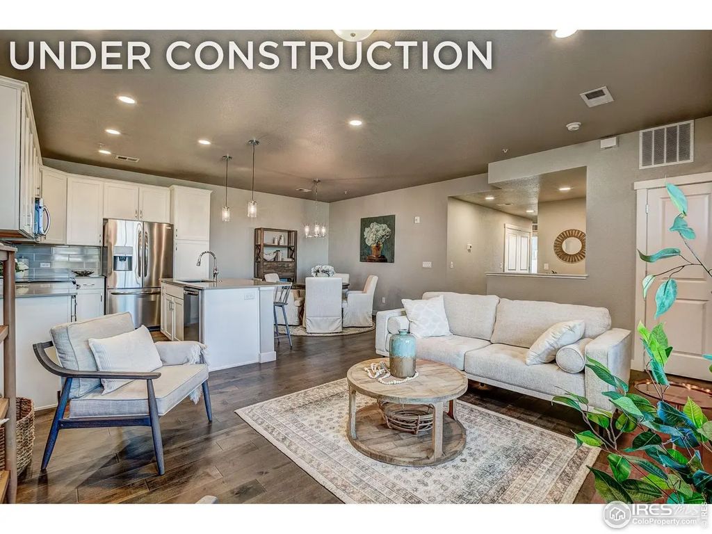 410 High Point Dr B-102, Longmont