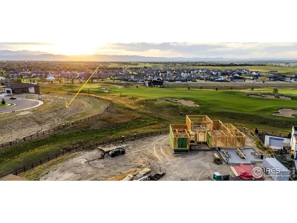 1813 Crisp Air Dr, Windsor