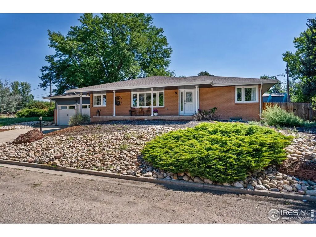 1304 Pine St, Loveland
