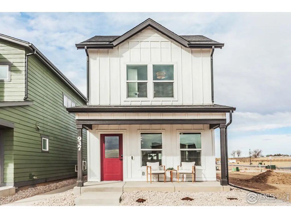 937 Trumpet Ln, Windsor