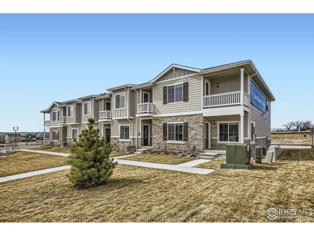 177 Robin Rd, Johnstown