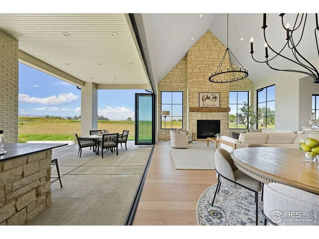 10323 Mineral Rd, Longmont