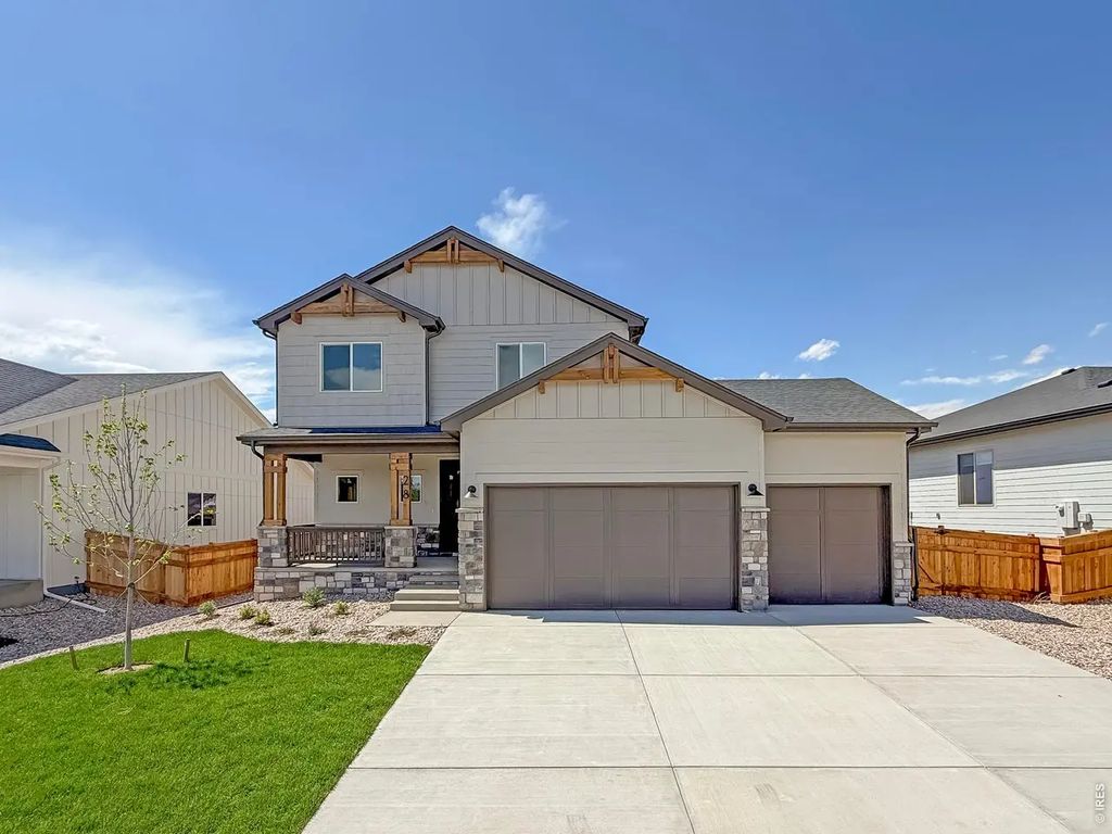 28 Snowcap Dr, Windsor