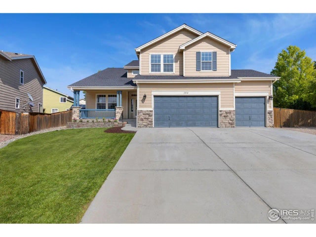 2010 Glenarbor Ct, Longmont