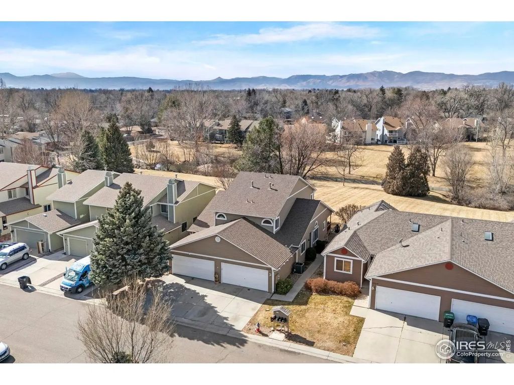 1225 Baker St, Longmont