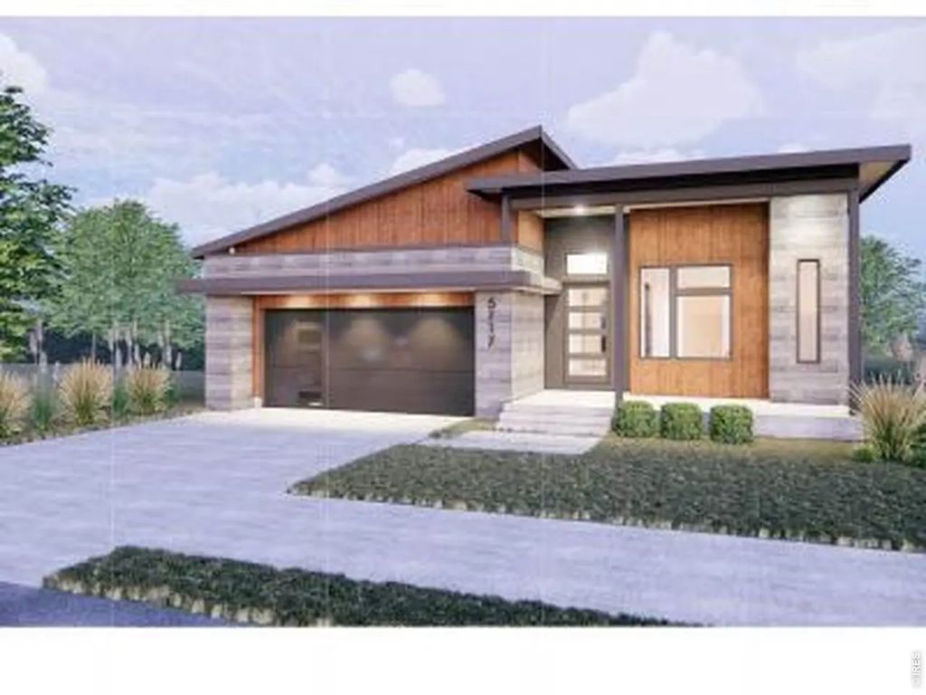 5717 Four Leaf Dr, Longmont