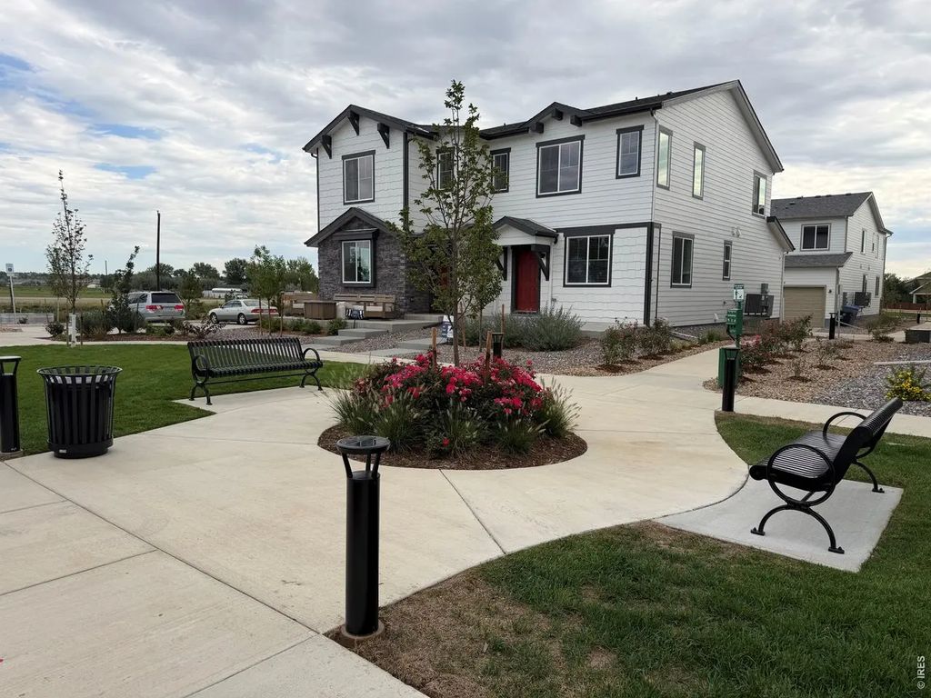 1480 Coral Pl, Longmont