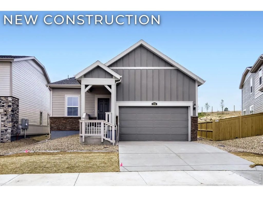 1790 Drumming Dr, Windsor