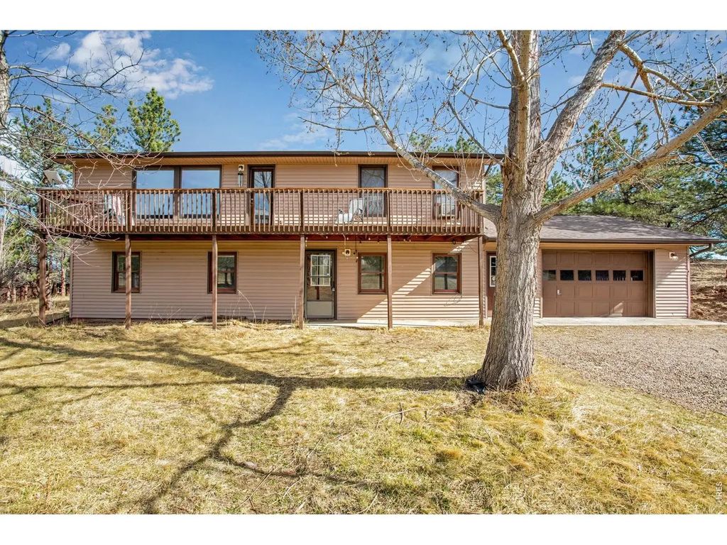 8727 Ranch Rd, Loveland