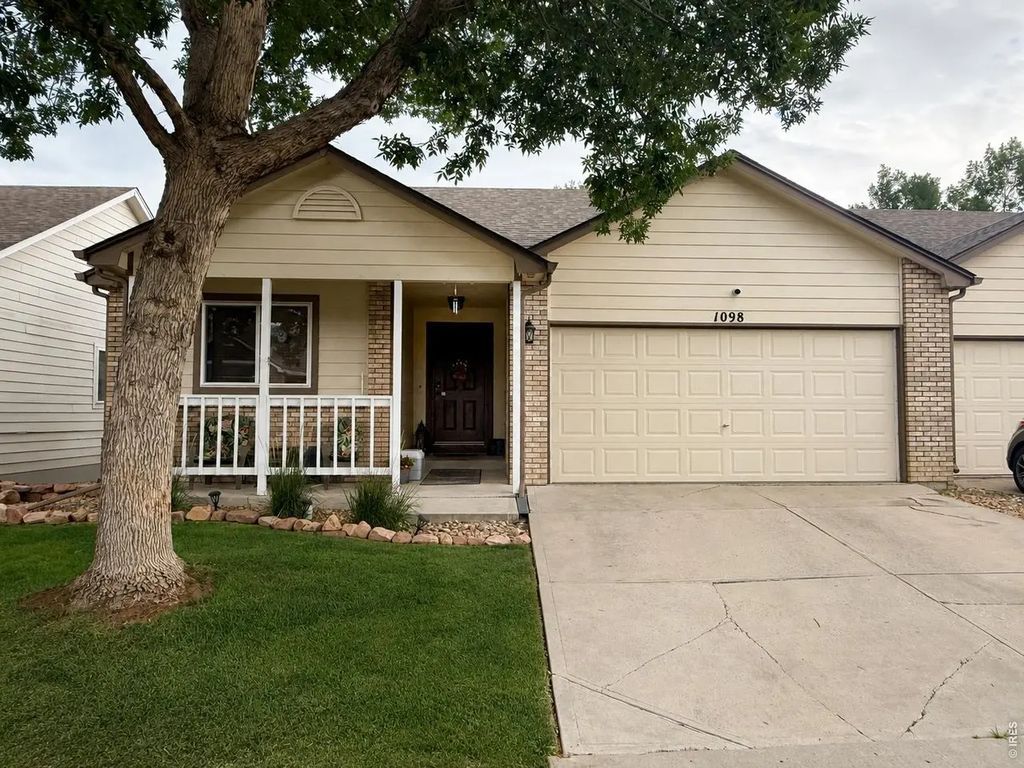 1098 Lavender Ave, Loveland