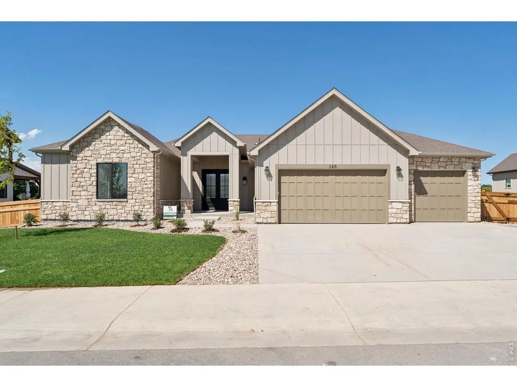 146 Blue Fortune Dr, Windsor