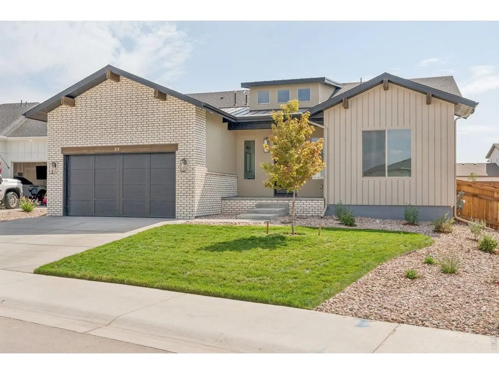 23 Snowcap Dr, Windsor
