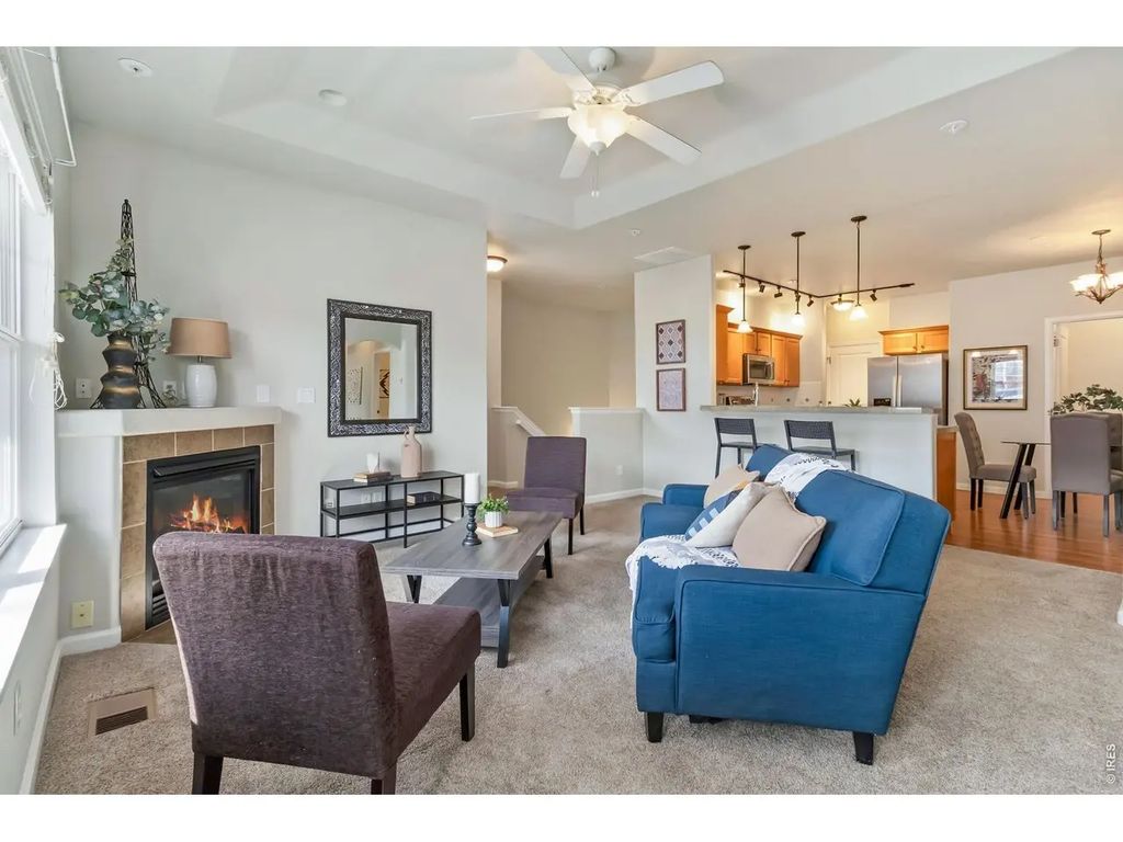 2178 Cape Hatteras Dr 24-7, Windsor