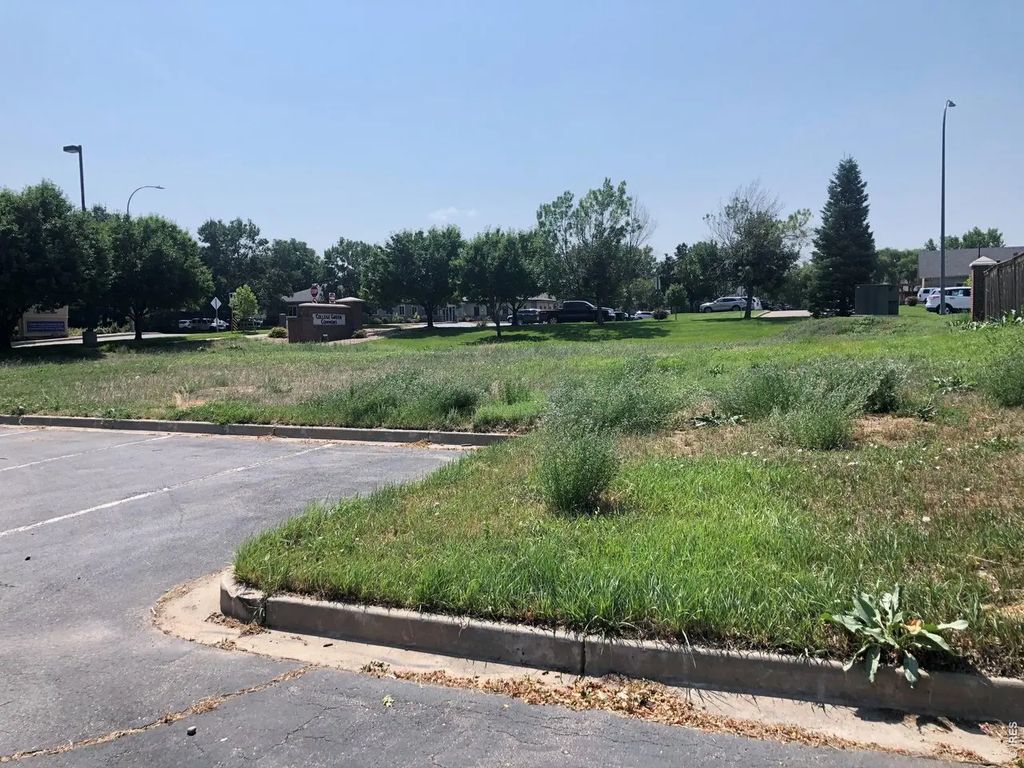 4609 20th St, Greeley