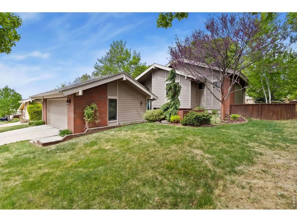 5619 Hummel Ln, Fort Collins