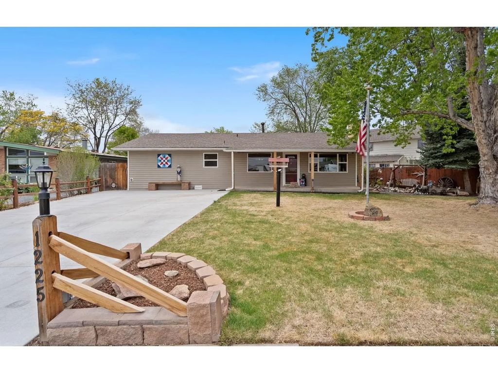 1225 N 4th St, Berthoud