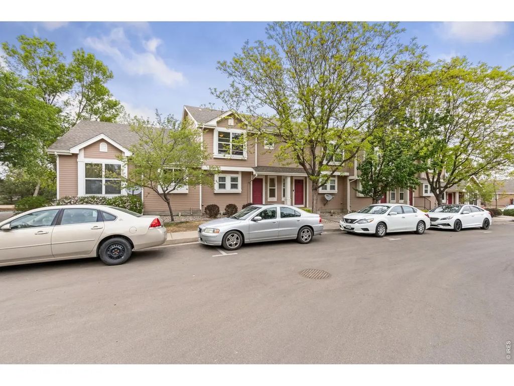 6615 Desert Willow Way F-2, Fort Collins
