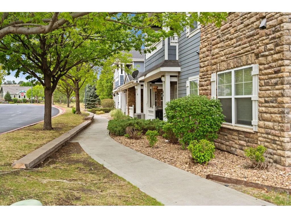 2178 Cape Hatteras Dr 24-6, Windsor