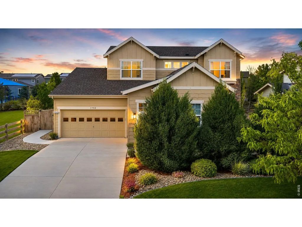 5752 Northern Lights Dr, Fort Collins