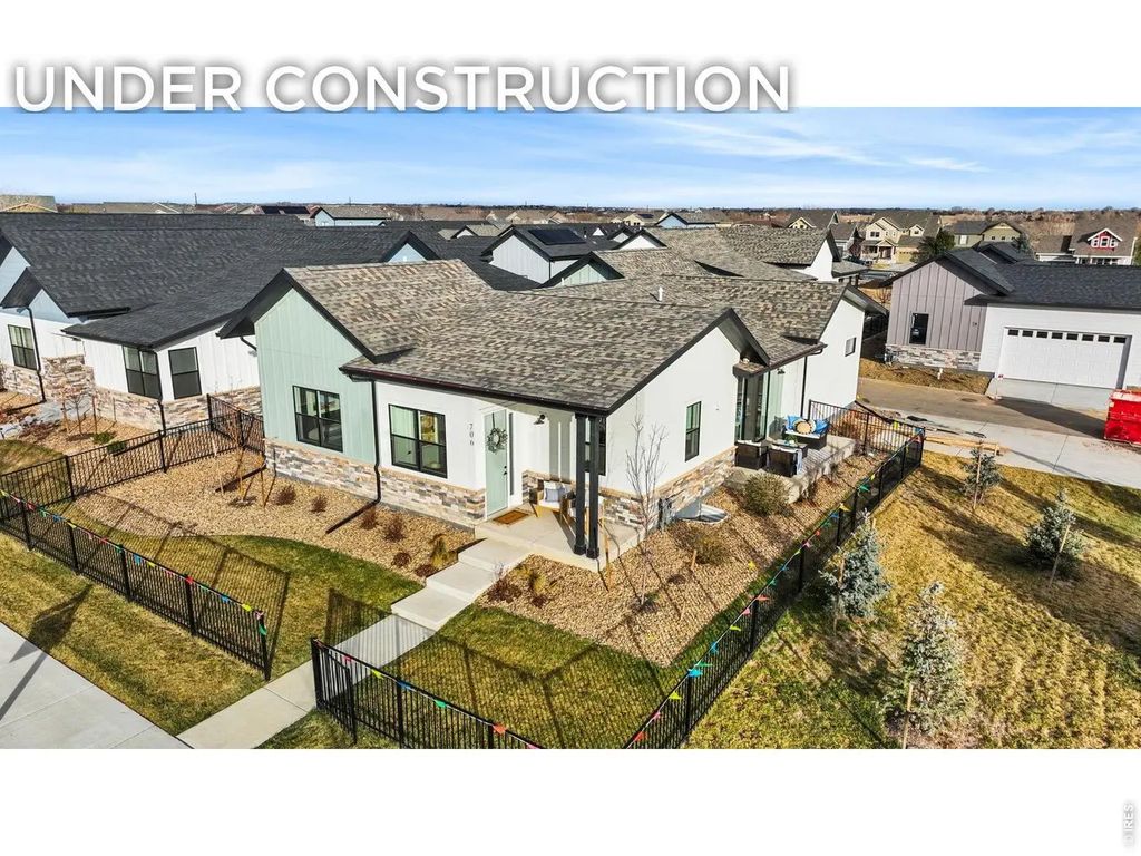 3443 Green Lake Dr, Fort Collins