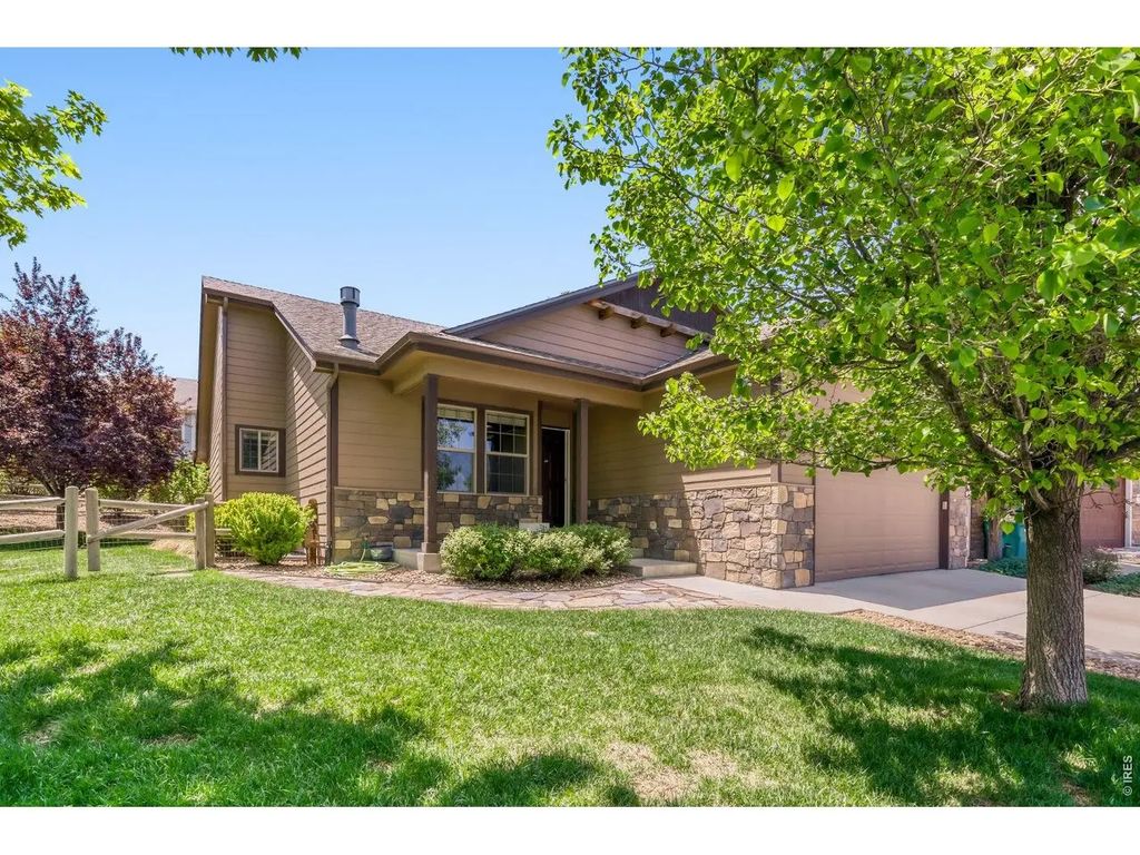 1760 Clear Creek Ct, Windsor