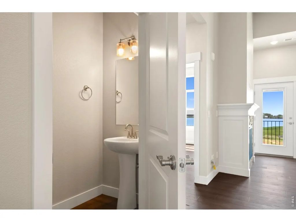 4260 Vulcan Creek Dr 306, Loveland