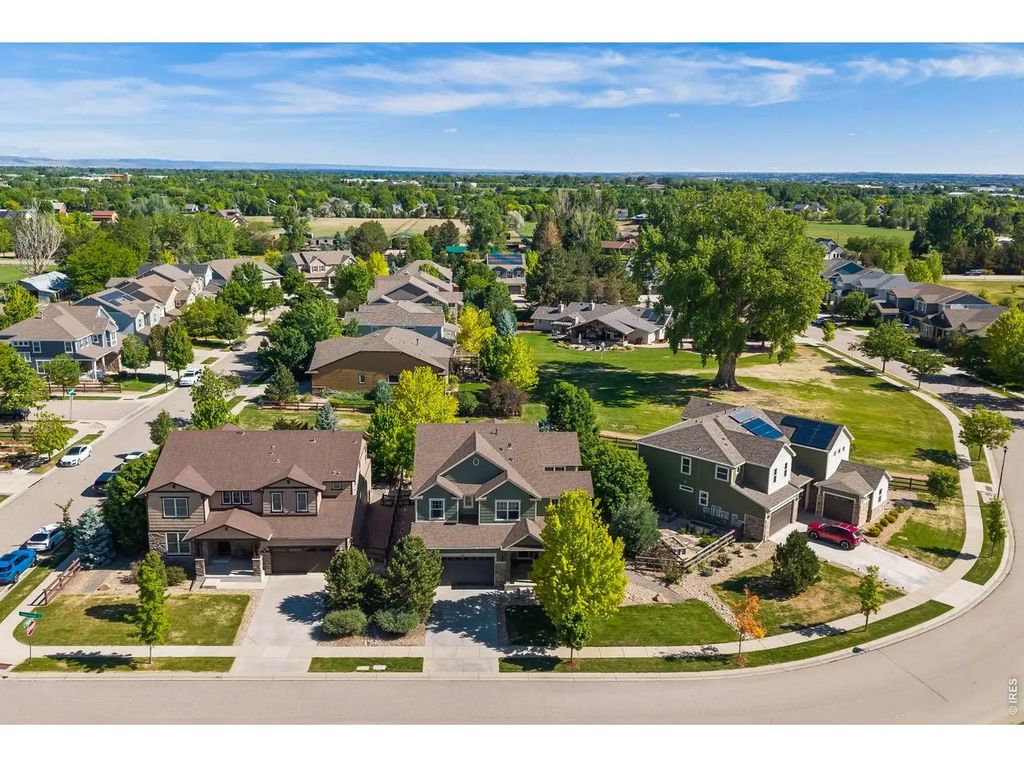 5651 Kadenwood Dr, Fort Collins