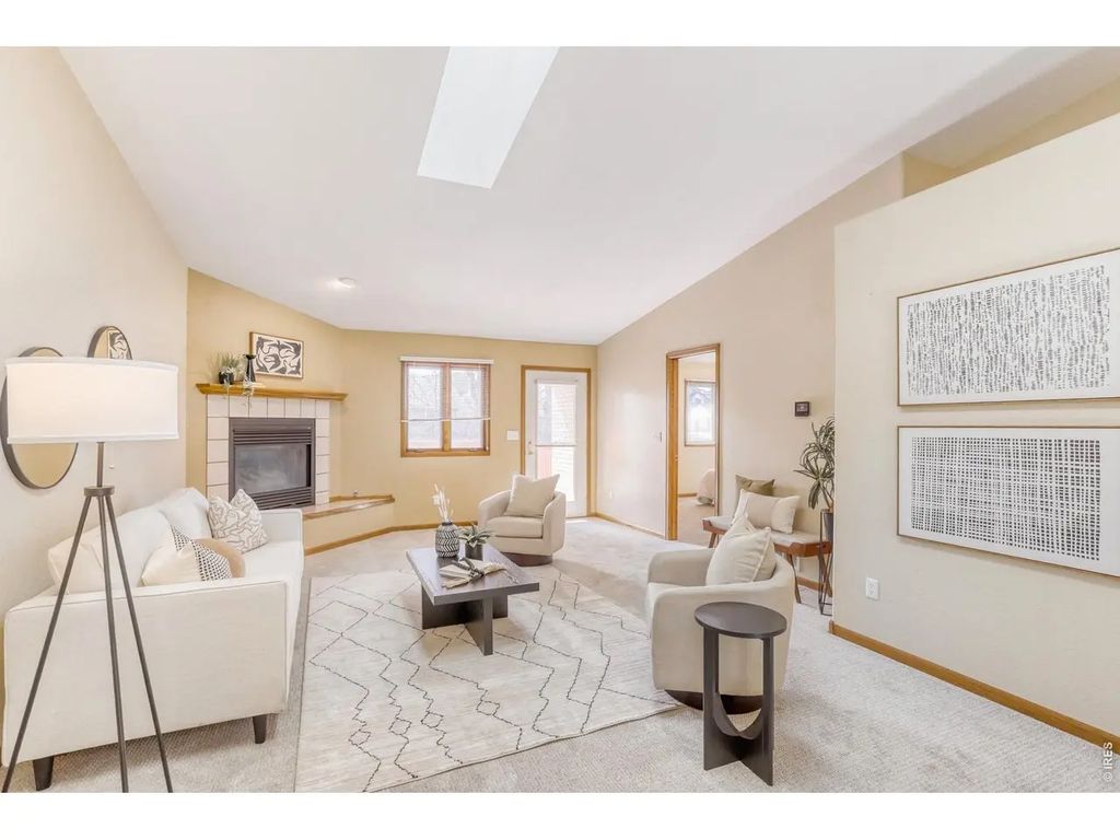 2367 Northbrook Dr, Fort Collins