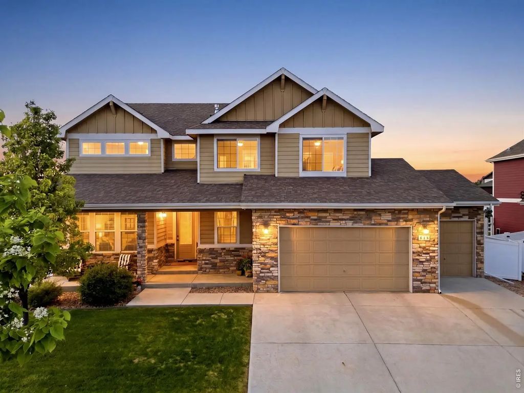 610 Gore Range Dr, Severance
