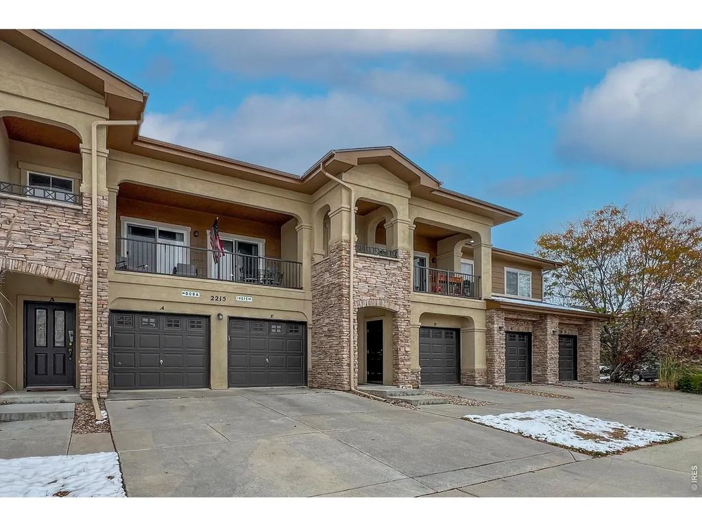 2215 Calais Dr 7-i, Longmont