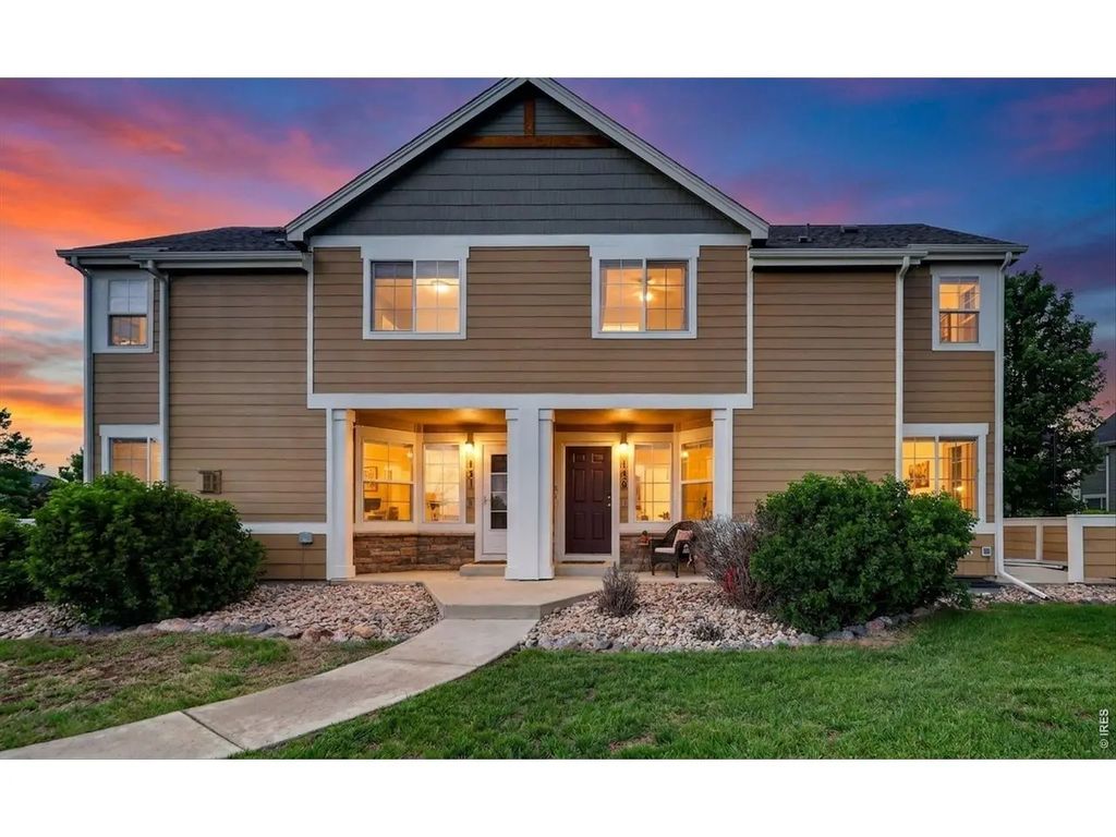 805 Summer Hawk Dr Z-156, Longmont