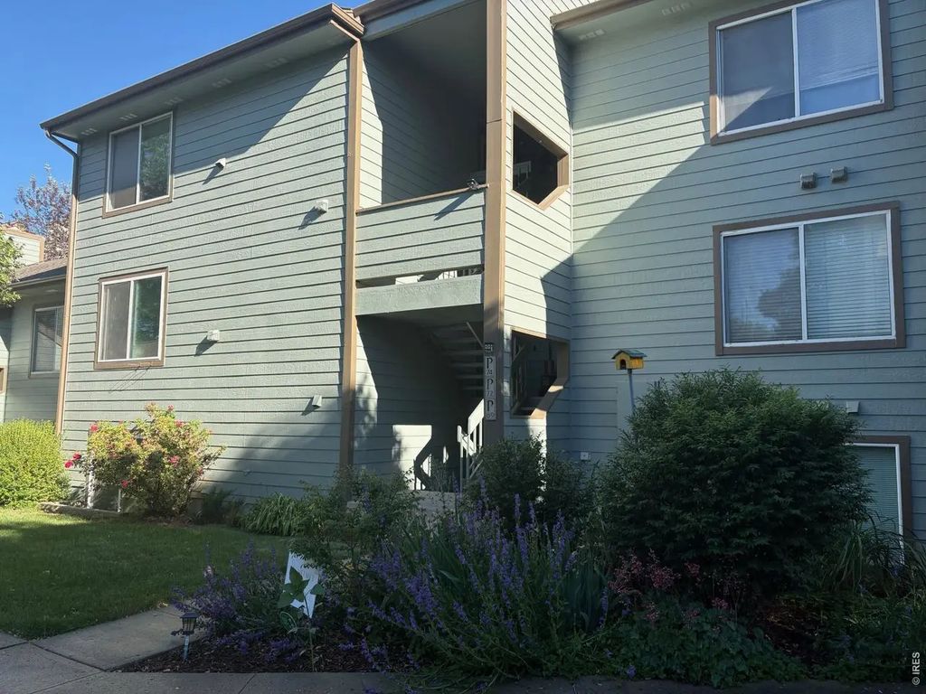 3465 Lochwood Dr P-74, Fort Collins