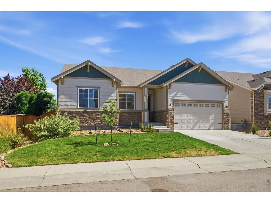 882 Jenny Ln, Berthoud