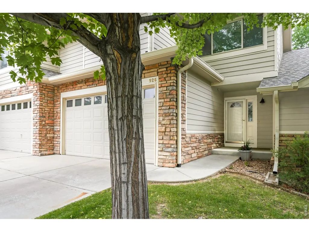 926 Hover Ridge Cir, Longmont