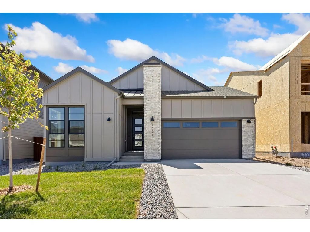 1661 Winter Glow Dr, Windsor