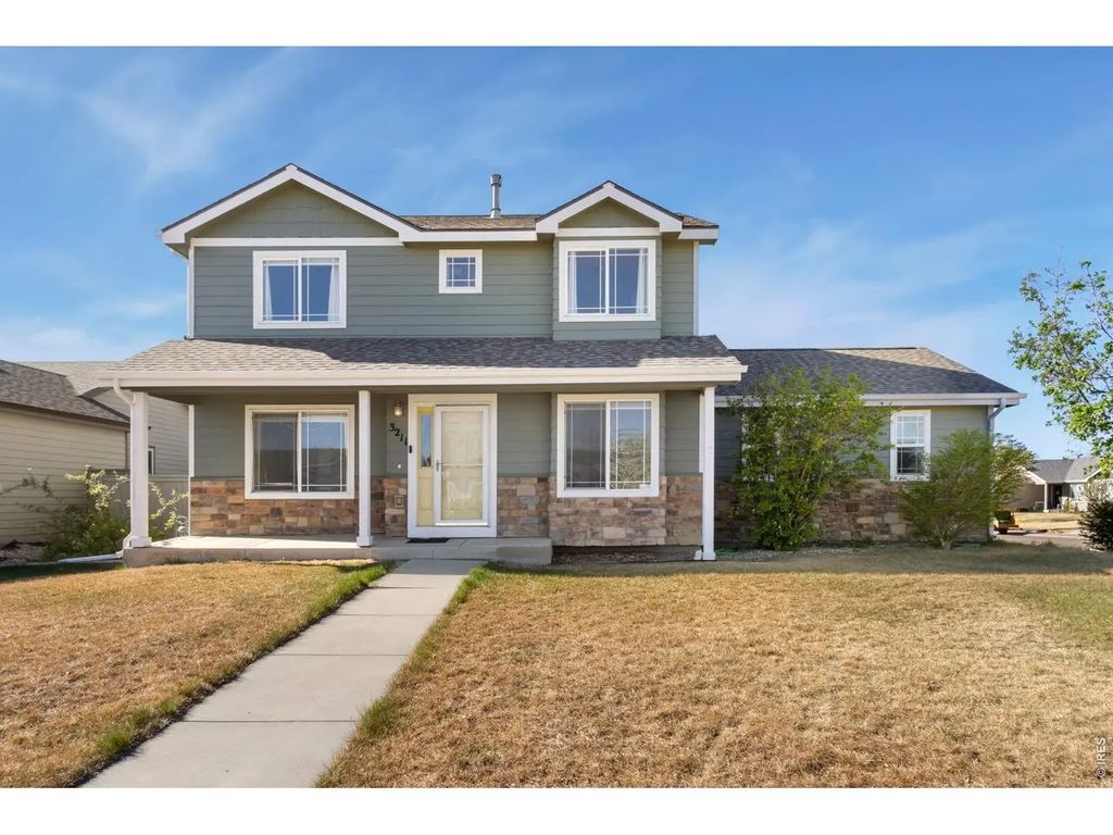 3211 White Buffalo Dr, Wellington
