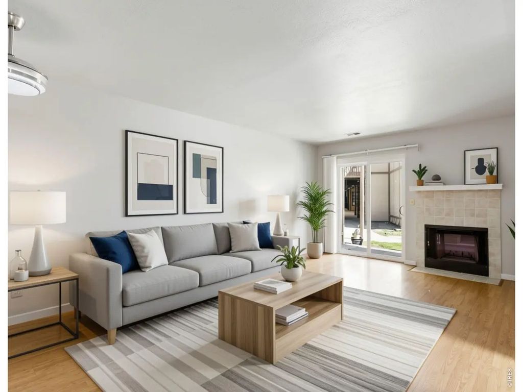 225 E 8th Ave F-6, Longmont