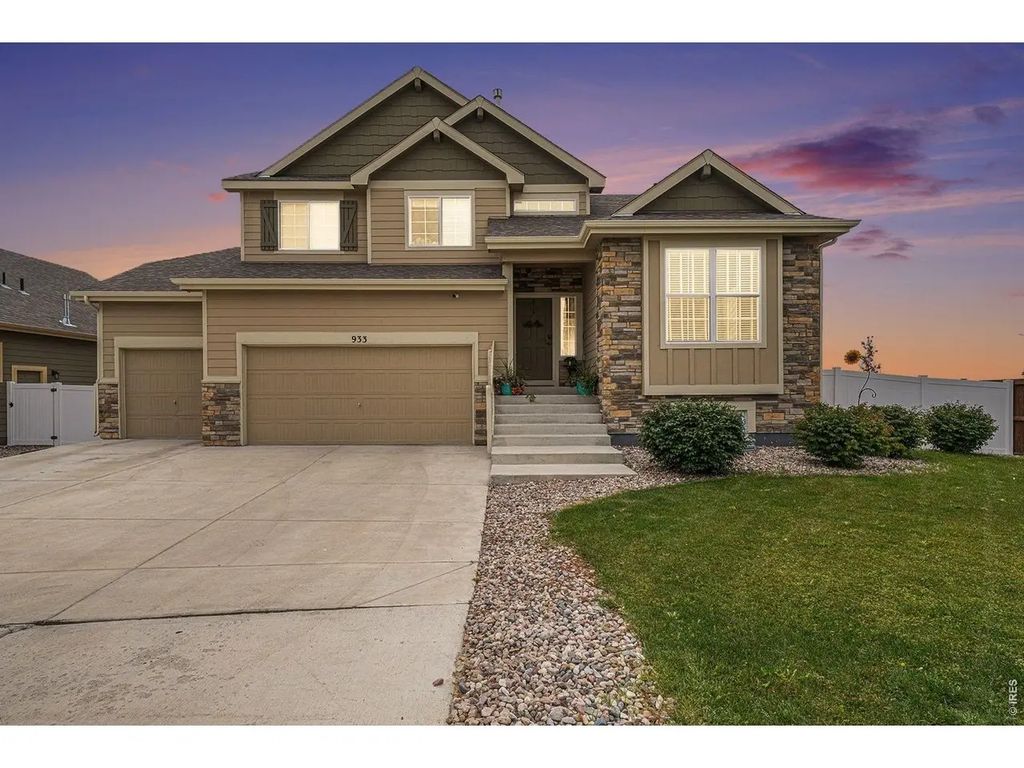 933 Ponderosa Dr, Severance
