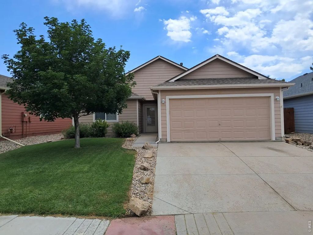 738 Glenloch Dr, Fort Collins