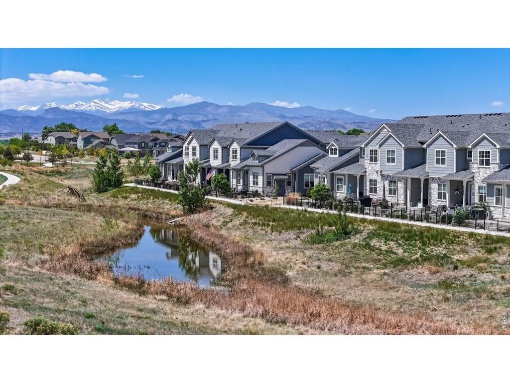 4132 Trapper Lake Dr, Loveland