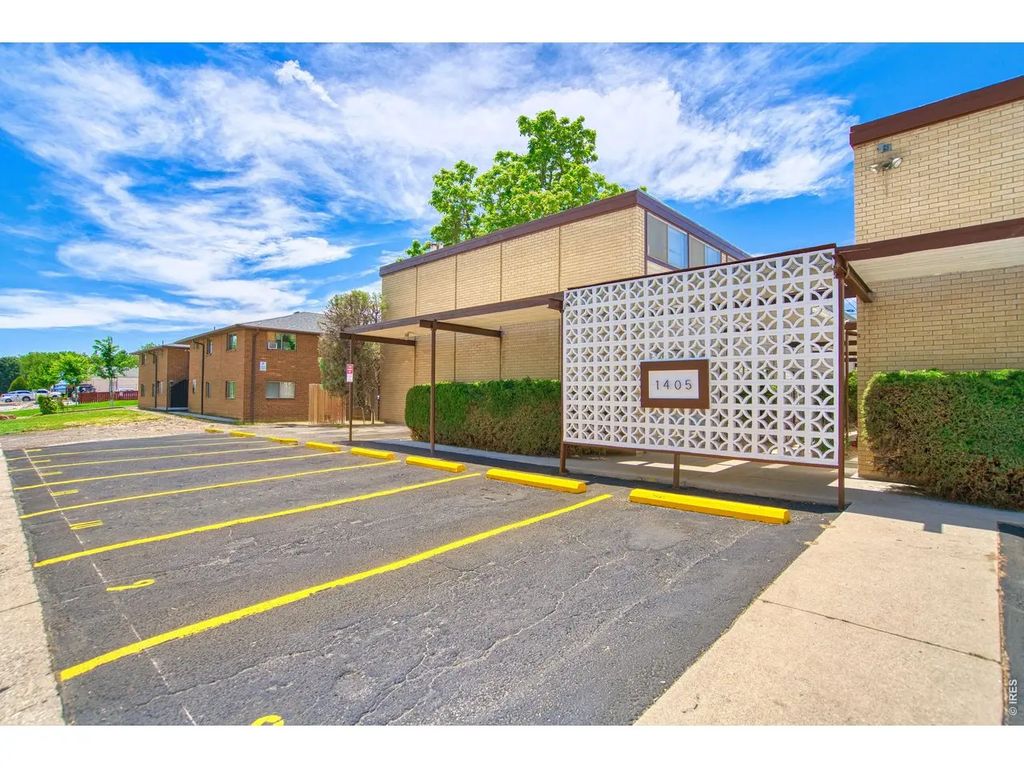 1405 Coffman St, Longmont