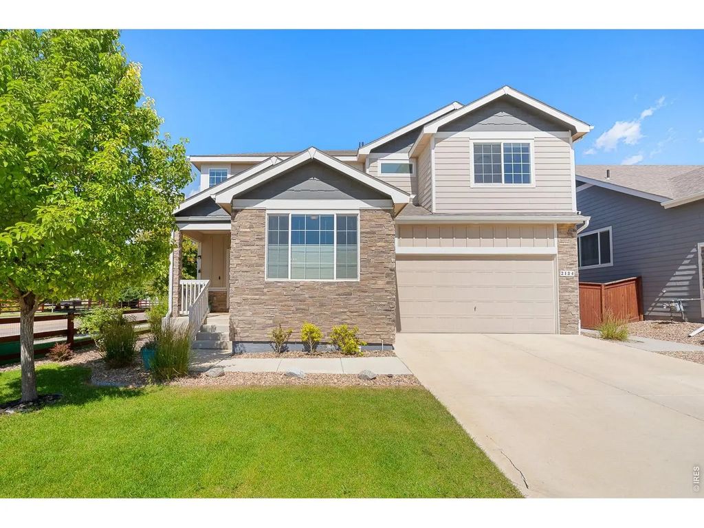 2134 Day Spring Dr, Windsor