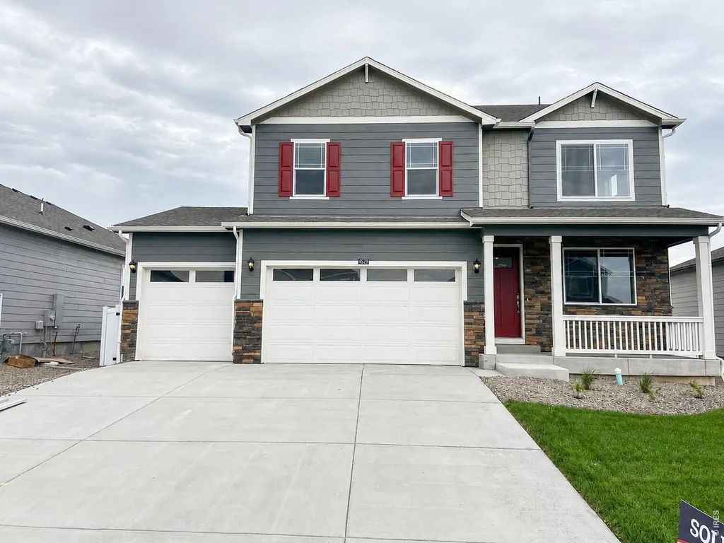 4529 Kingswood Dr, Windsor