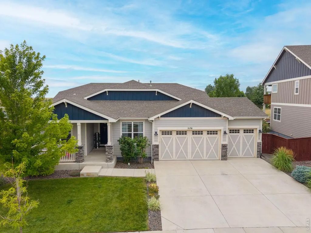 2176 Day Spring Dr, Windsor